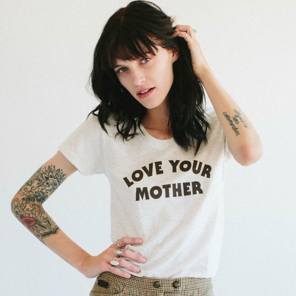 The Bee & Fox Love Your Mother Tee in Oatmeal - M - Picture 3 of 5
